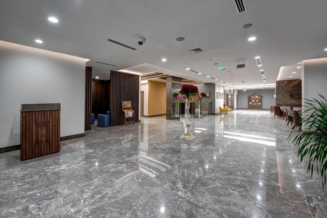 Abar Hotel Apartments Dip-1 Dubai Ngoại thất bức ảnh