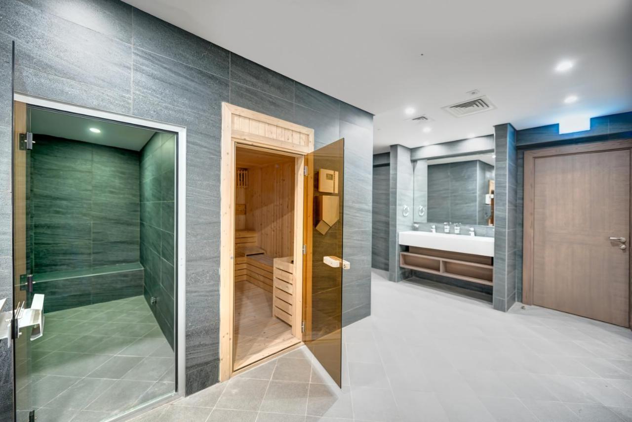 Abar Hotel Apartments Dip-1 Dubai Ngoại thất bức ảnh