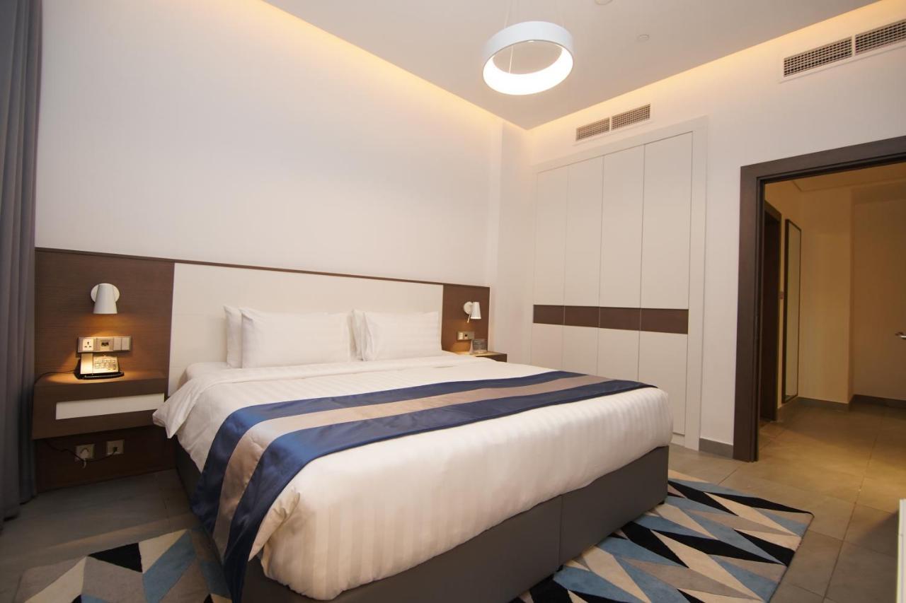 Abar Hotel Apartments Dip-1 Dubai Ngoại thất bức ảnh